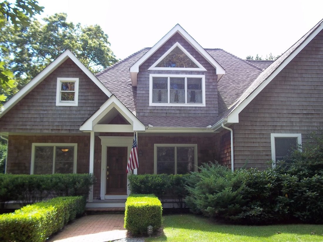 East Hampton, New York, United States 1 - 15879402