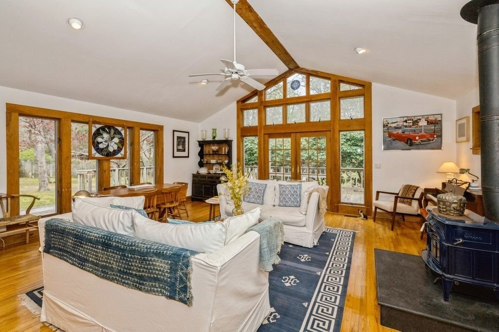 East Hampton, New York, United States 1 - 15879447