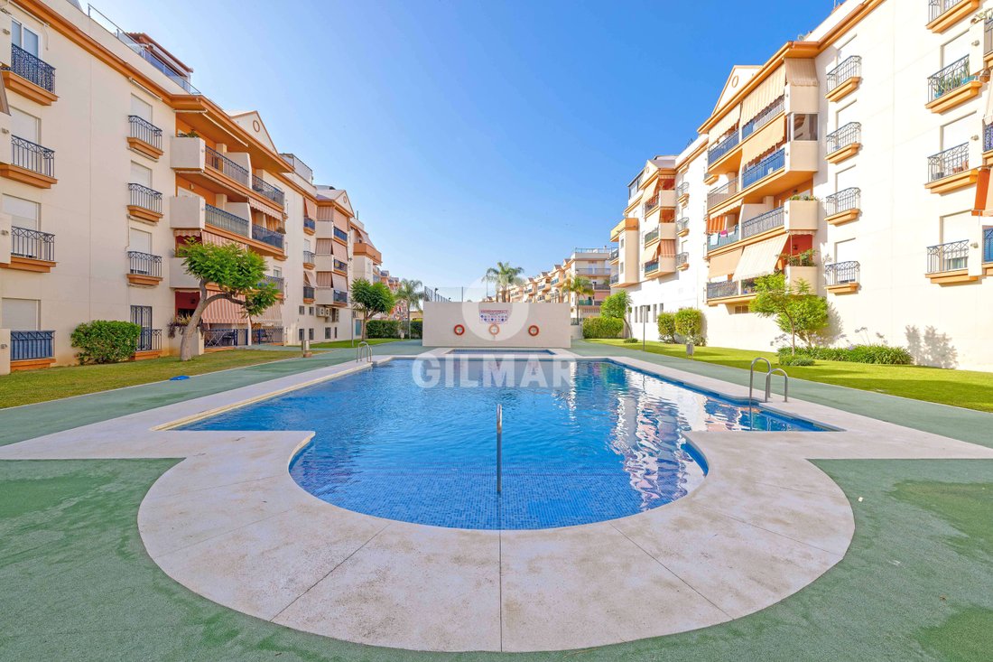 Penthouse in Estepona, Andalusia, Spain 1 - 15297596