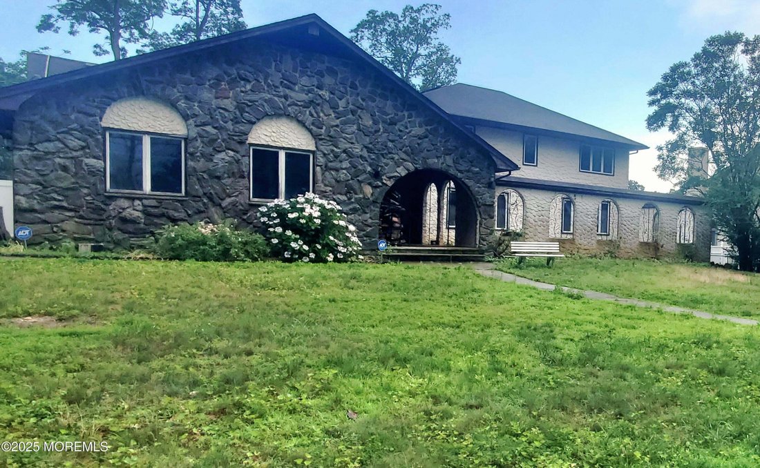House in Toms River, New Jersey, United States 4 - 15877370