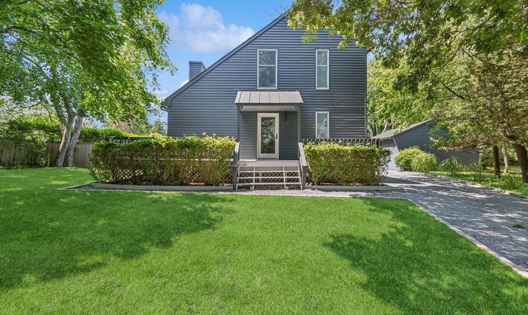 5 Mimosa Pl Shelter In Shelter Island Heights, New York,