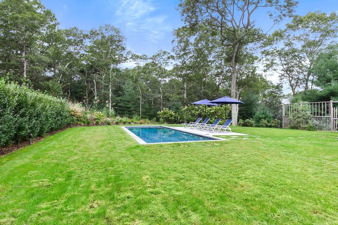 East Hampton, New York, United States 2 - 15879268