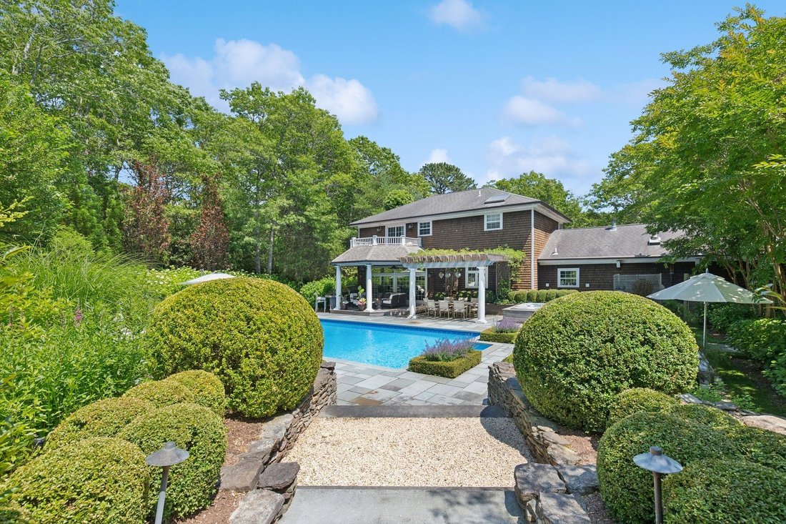 East Hampton, New York, United States 2 - 15878986