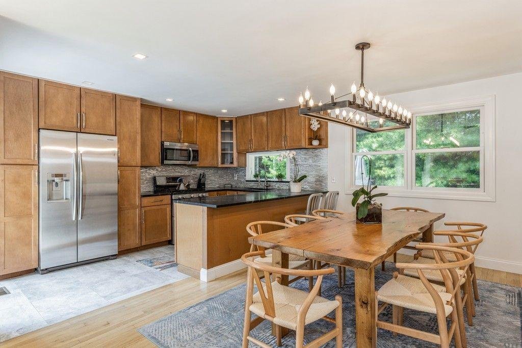East Hampton, New York, United States 2 - 15879005