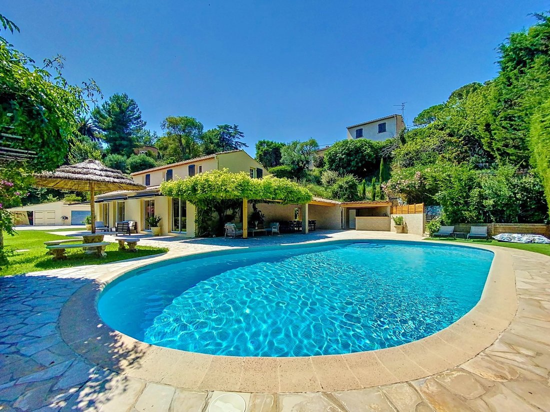 Villa in Sud, La Gaude, France 2 - 15875623