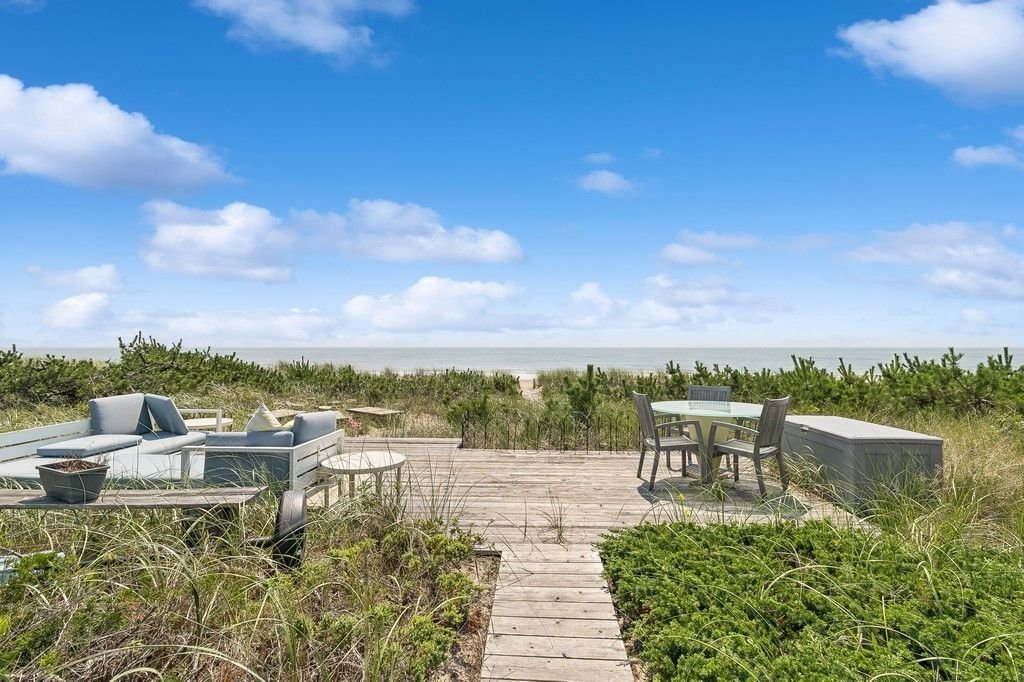 Amagansett, New York, United States 1 - 15879417