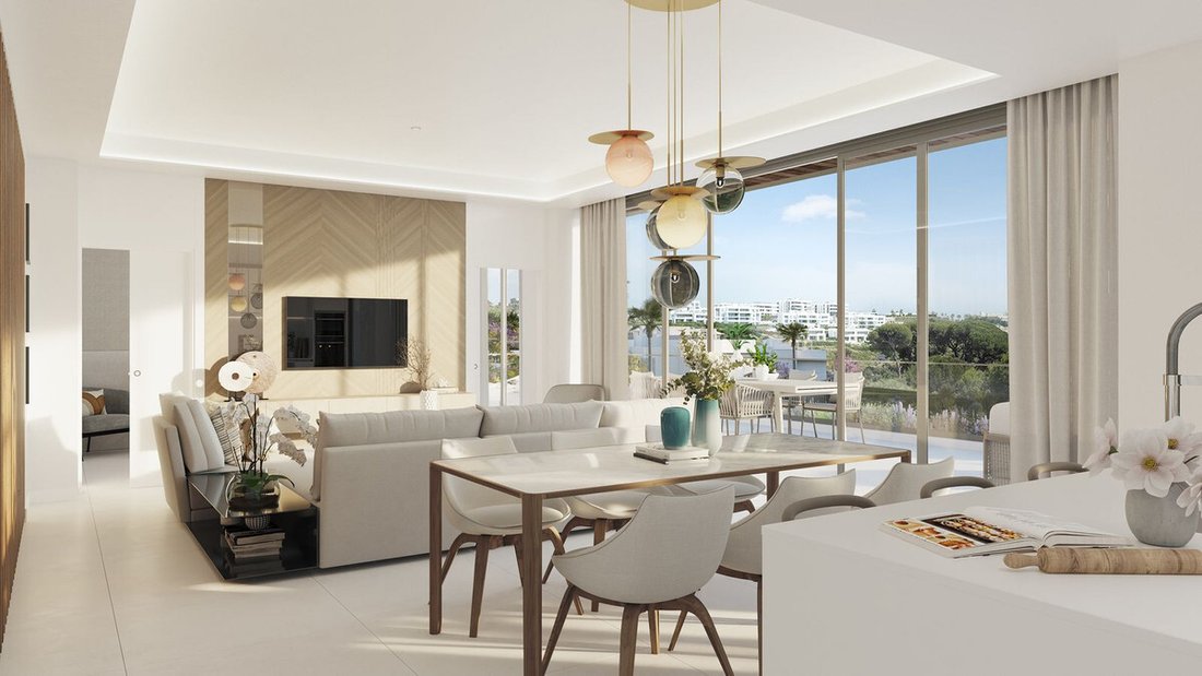 Apartment in Marbella, Andalusia, Spain 2 - 15875974