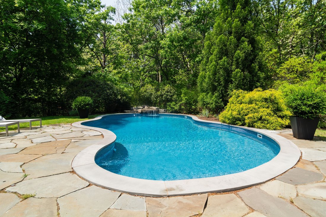 East Hampton, New York, United States 2 - 15877906
