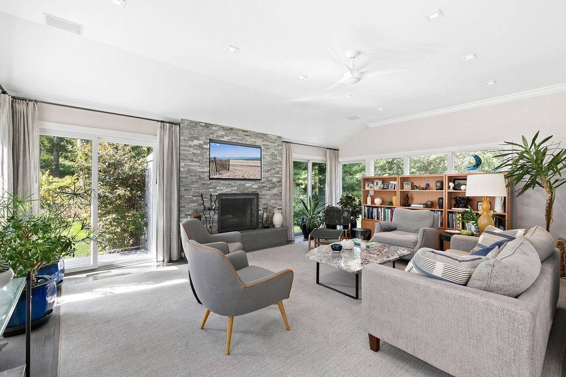 East Hampton, New York, United States 5 - 15879268