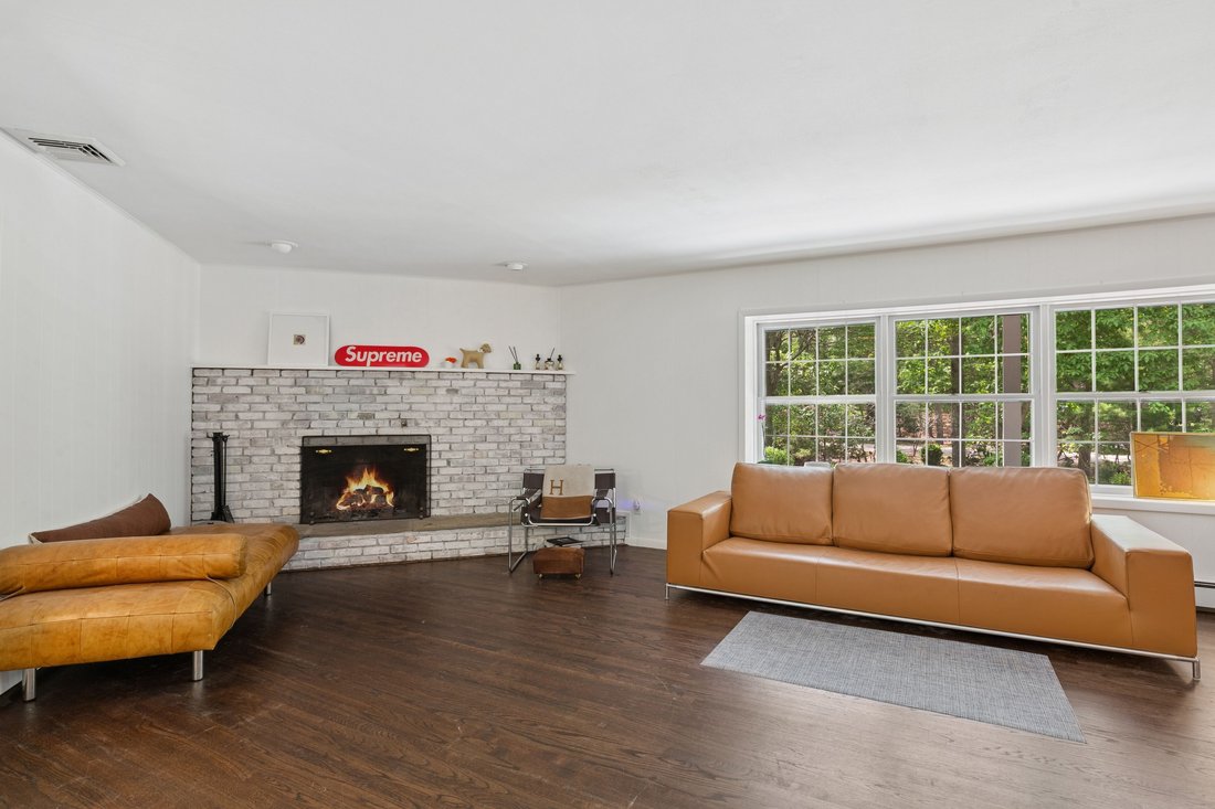 East Hampton, New York, United States 4 - 15879227