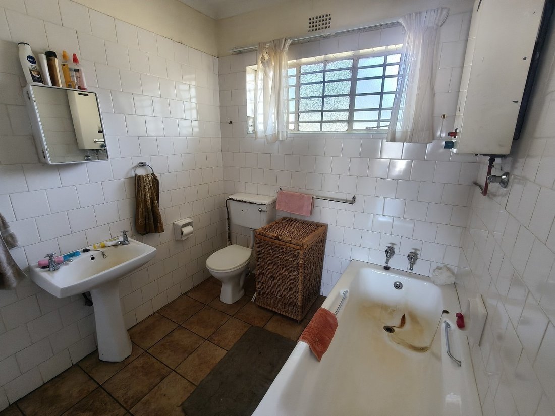 Farm Ranch in Swartruggens, North West, South Africa 5 - 15879184