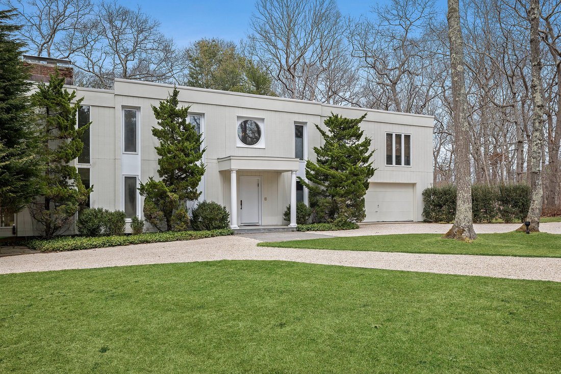 East Hampton, New York, United States 1 - 15879195