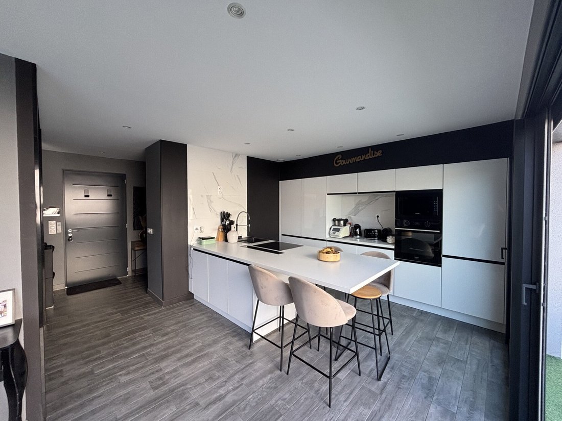 House in Villefranche-sur-Saone, Auvergne-Rhône-Alpes, France 4 - 15875981
