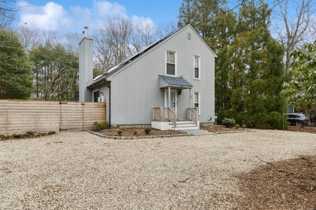 Springs, New York, United States 5 - 15879412