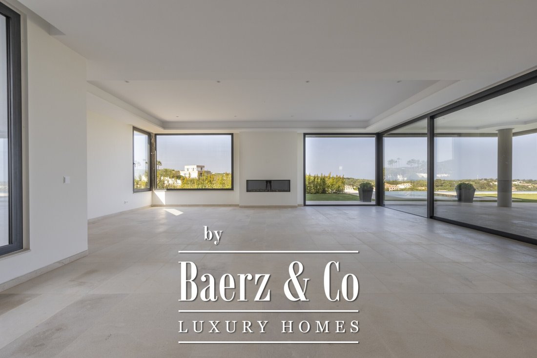 Villa in Sotogrande, San Roque, Andalusia 4 - 15878078