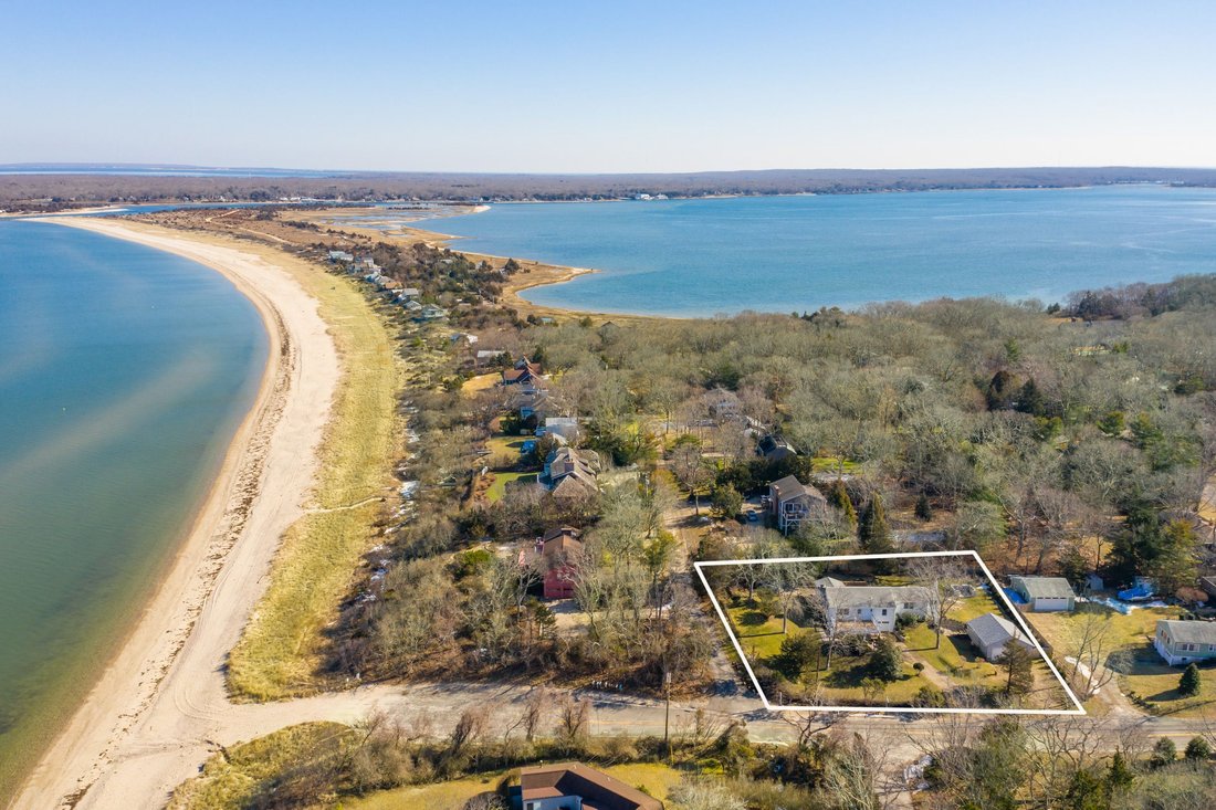 East Hampton, New York, United States 1 - 15879464