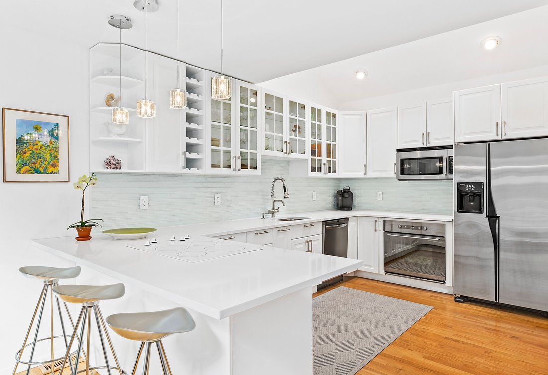 East Hampton, New York, United States 5 - 15879403