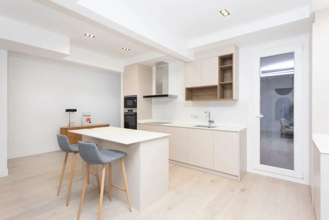 Apartment in Chamberi, Madrid, Spain 2 - 15875646