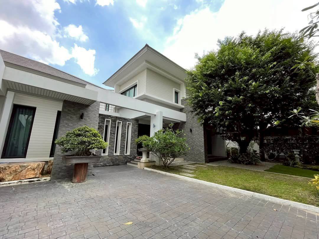 House in Bang Ramat, Krung Thep Maha Nakhon, Thailand 1 - 15879088