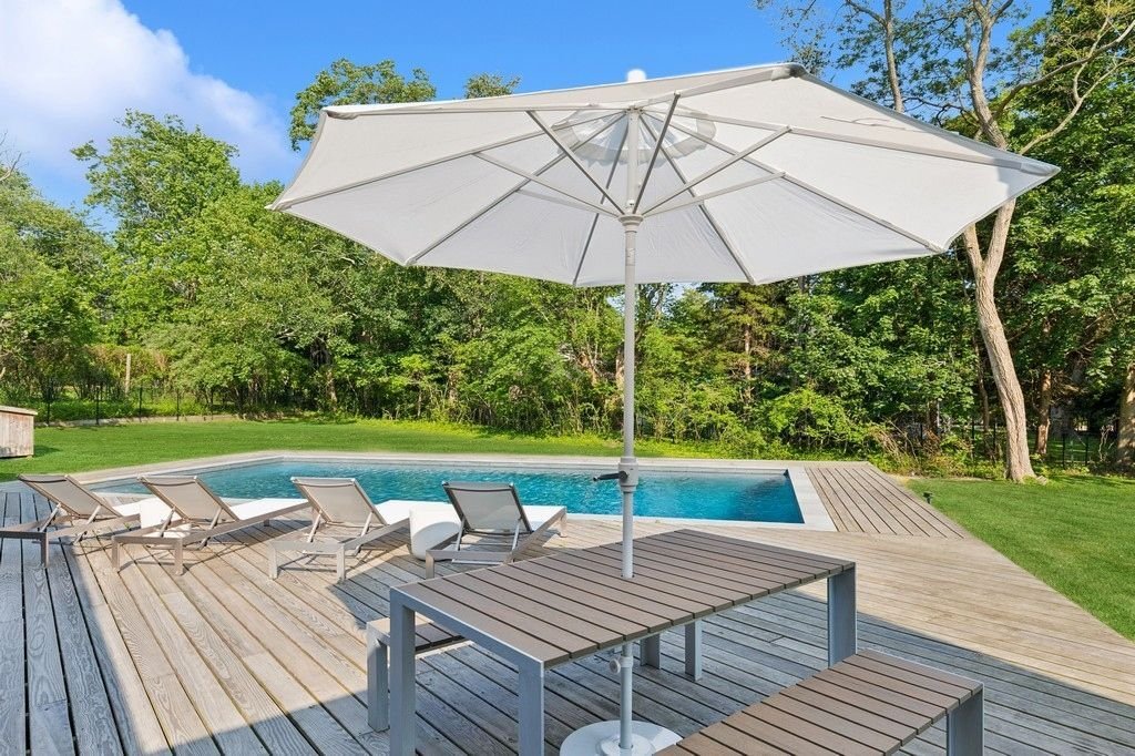 East Hampton, New York, United States 3 - 15879444