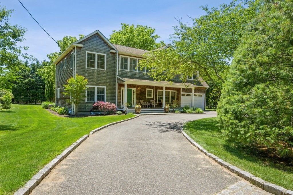 Quogue, New York, United States 1 - 15877914