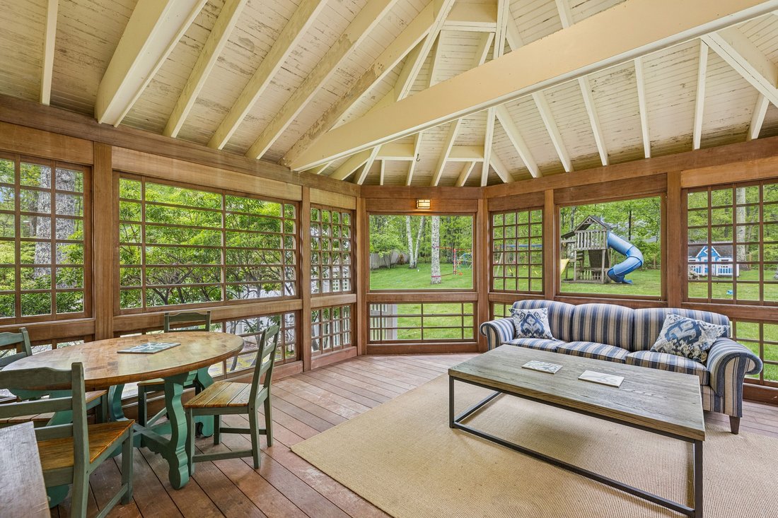 Shelter Island Heights, New York, United States 2 - 15879060