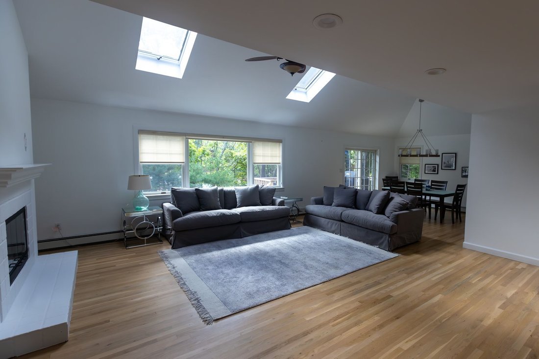 East Hampton, New York, United States 4 - 15878890