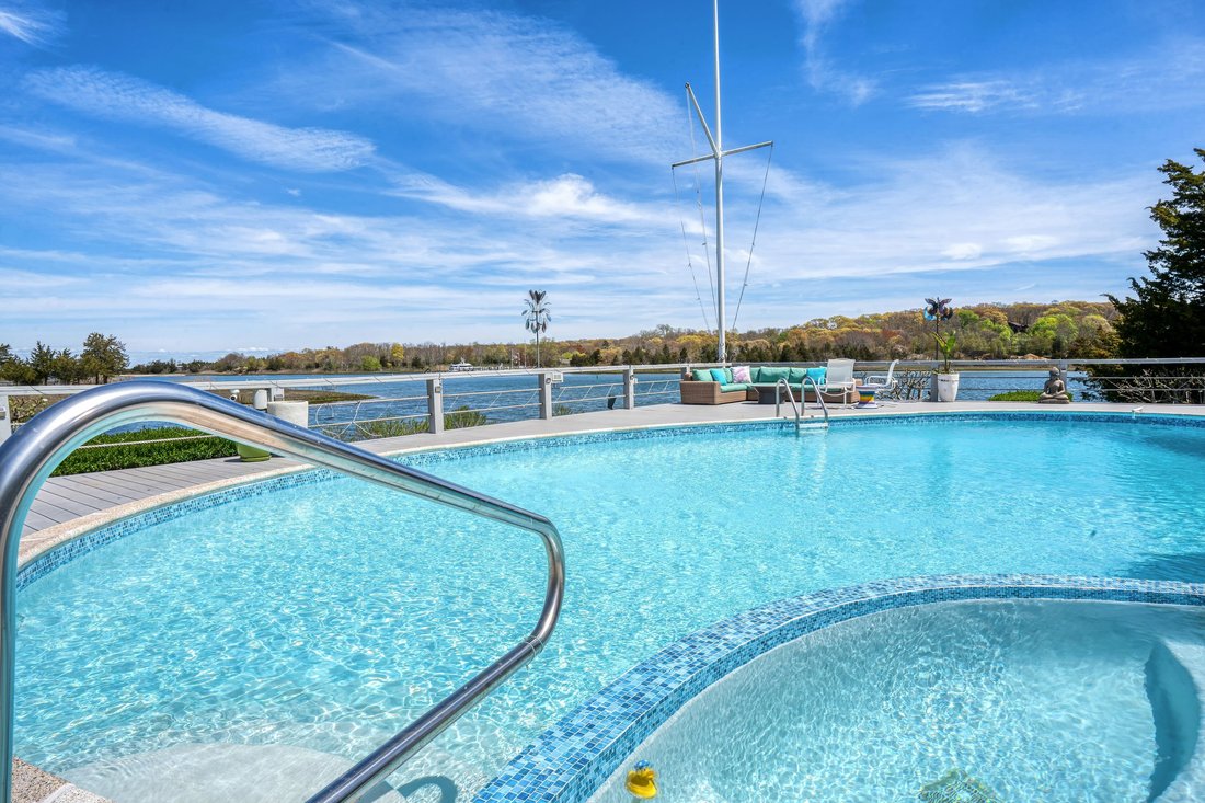 East Hampton, New York, United States 5 - 15878959