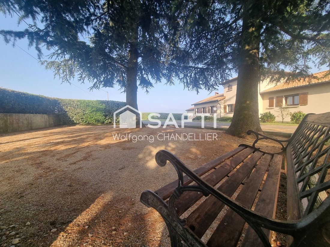 House in Granges-les-Beaumont, Auvergne-Rhône-Alpes, France 5 - 15876415