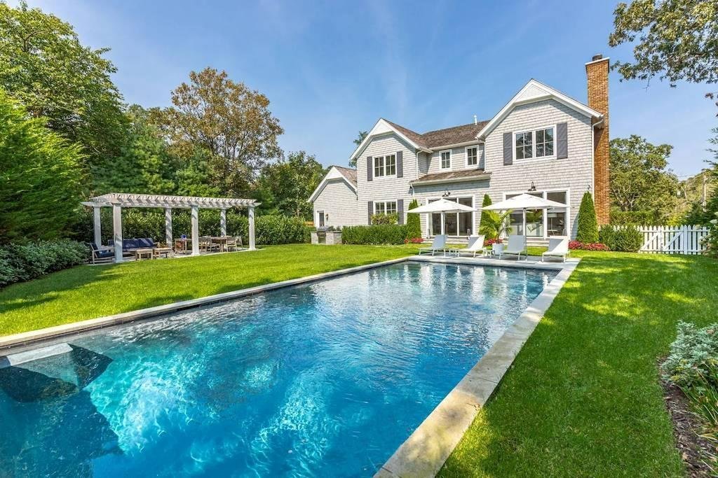 East Hampton, New York, United States 2 - 15879366