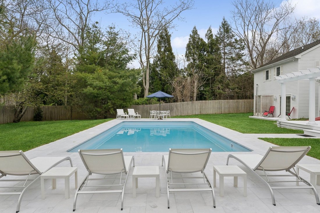 East Hampton, New York, United States 2 - 15879141