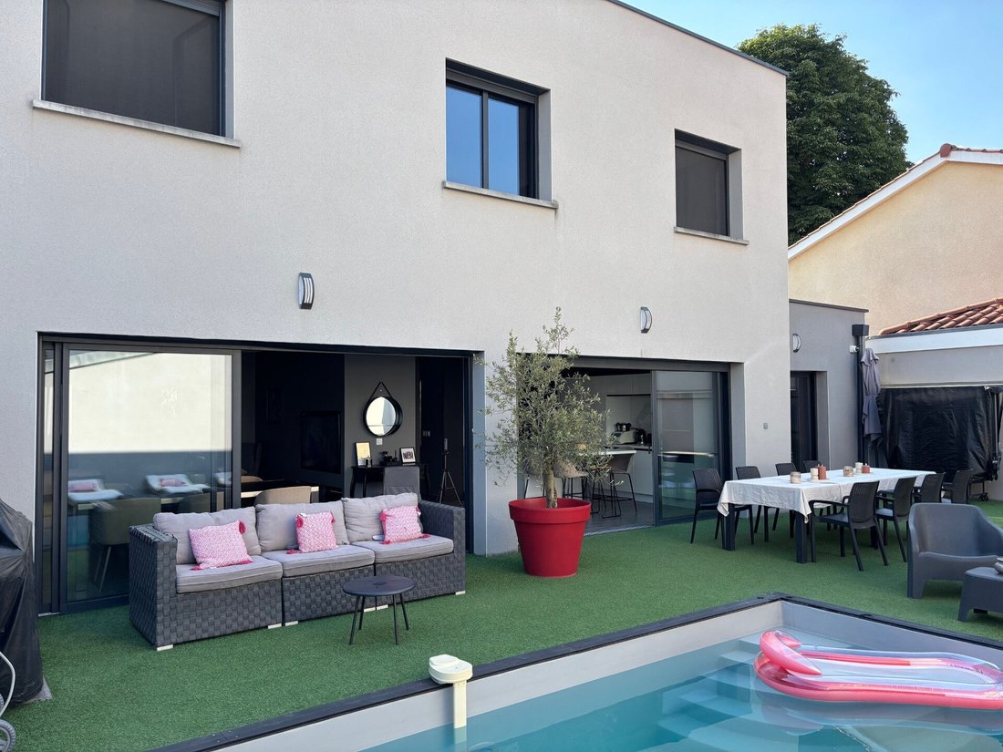 Maison De 2020 Avec 3 In Villefranche Sur Saone, Auvergne Rhône Alpes ...