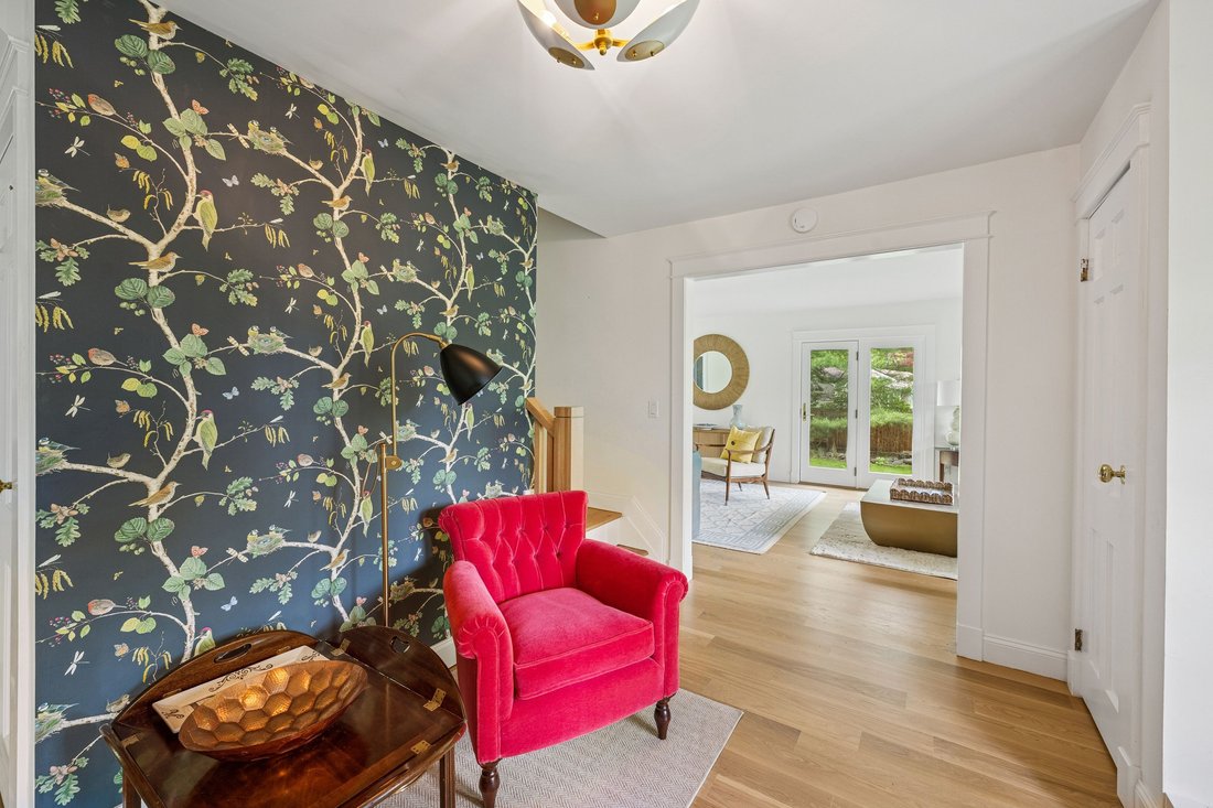 Shelter Island Heights, New York, United States 3 - 15879060