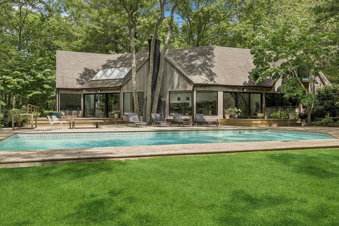 East Hampton, New York, United States 1 - 15879049