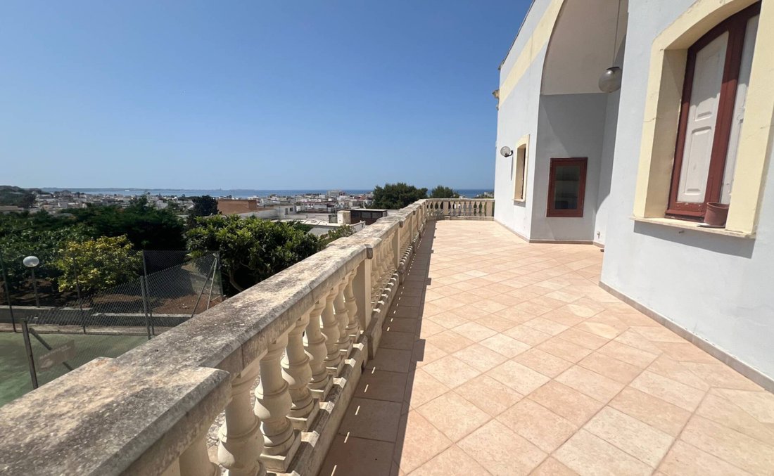 Villa en Nardò, Apulia, Italia 1 - 15878023