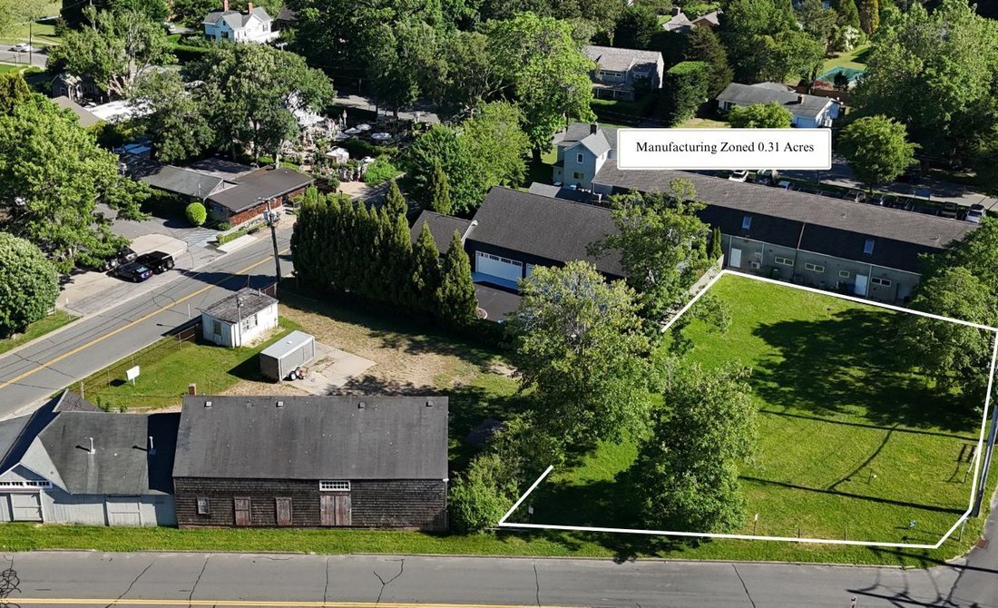 Land in East Hampton, New York, United States 2 - 15877854
