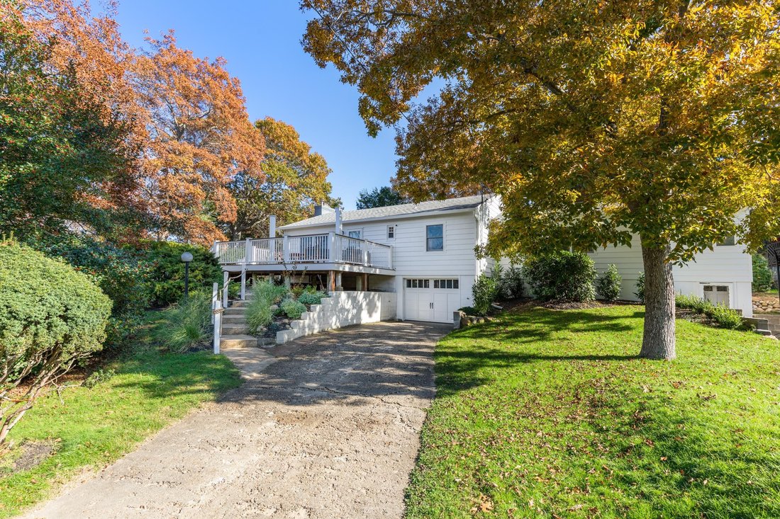 East Hampton, New York, United States 2 - 15879464