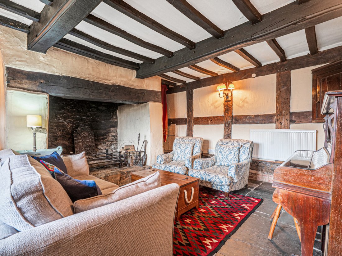 House in Hirnant, Pen-y-Bont-Fawr, Wales 4 - 15877312