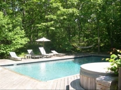 Springs, New York, United States 1 - 15879400