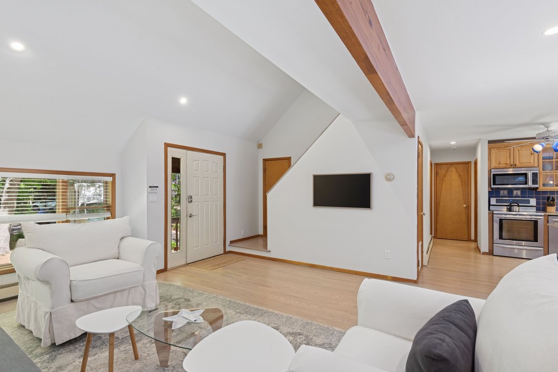 Springs, New York, United States 4 - 15879441
