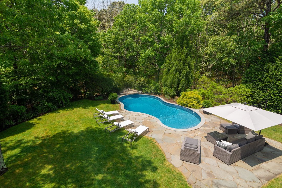 East Hampton, New York, United States 4 - 15877906