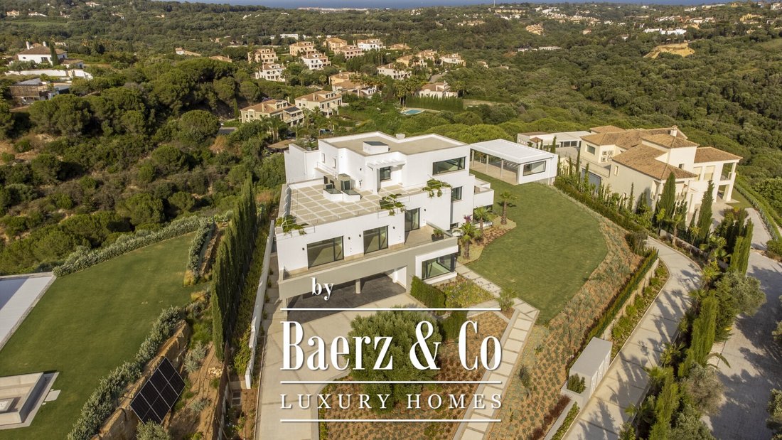 Villa in Sotogrande, San Roque, Andalusia 2 - 15878078