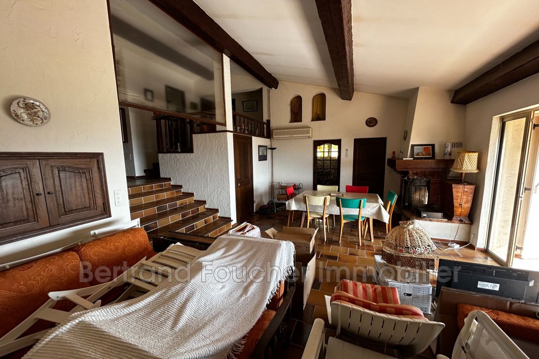 Villa in Cavalaire-sur-Mer, Provence-Alpes-Côte d'Azur, France 5 - 15866493