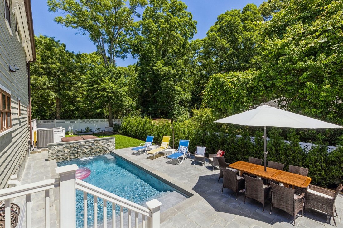 Sag Harbor, New York, United States 3 - 15877802