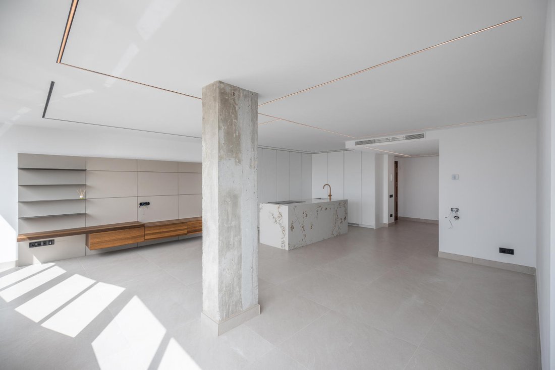 Penthouse in Alicante, Valencian Community, Spain 3 - 15876471