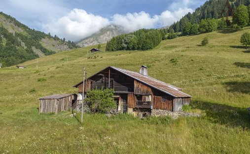 Chalet à Saint-Nicolas-la-Chapelle, Auvergne-Rhône-Alpes, France 1