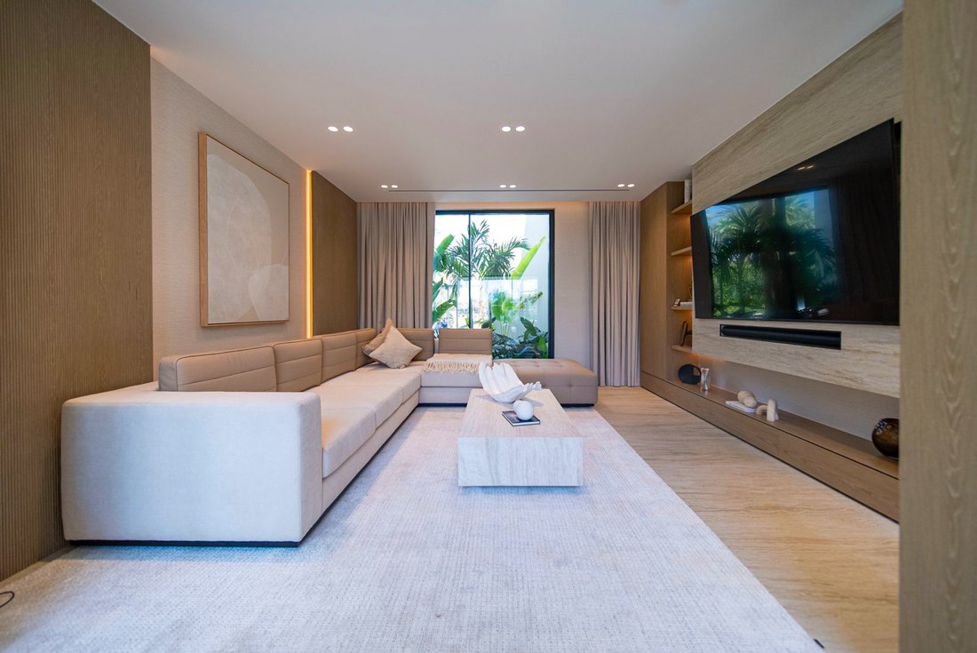 Villa in Jumeirah Islands / Juzur Jumeirah, Dubai, United Arab Emirates 5 - 15880295