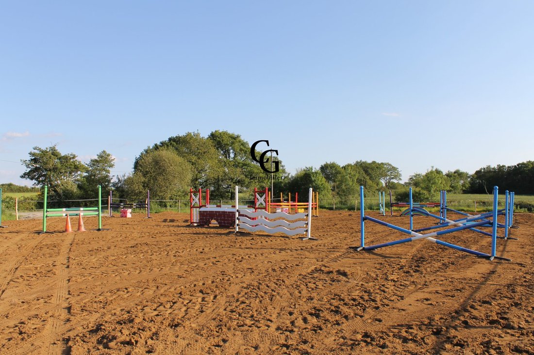 Farm Ranch in Les Moutiers-en-Retz, Pays de la Loire, France 4 - 15704509