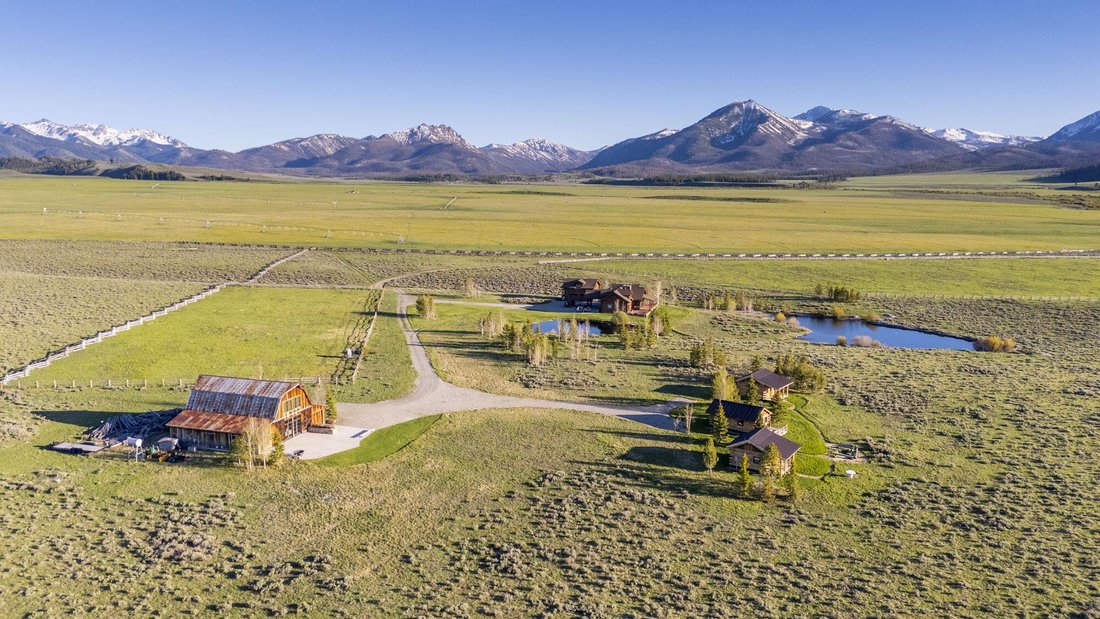 House in Stanley, Idaho, United States 4 - 15880218