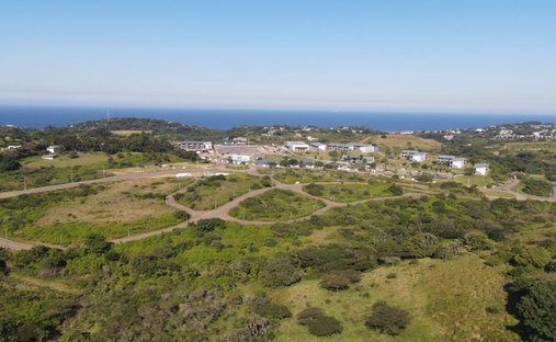 Land in Dolphin Coast, KwaZulu-Natal, South Africa 1